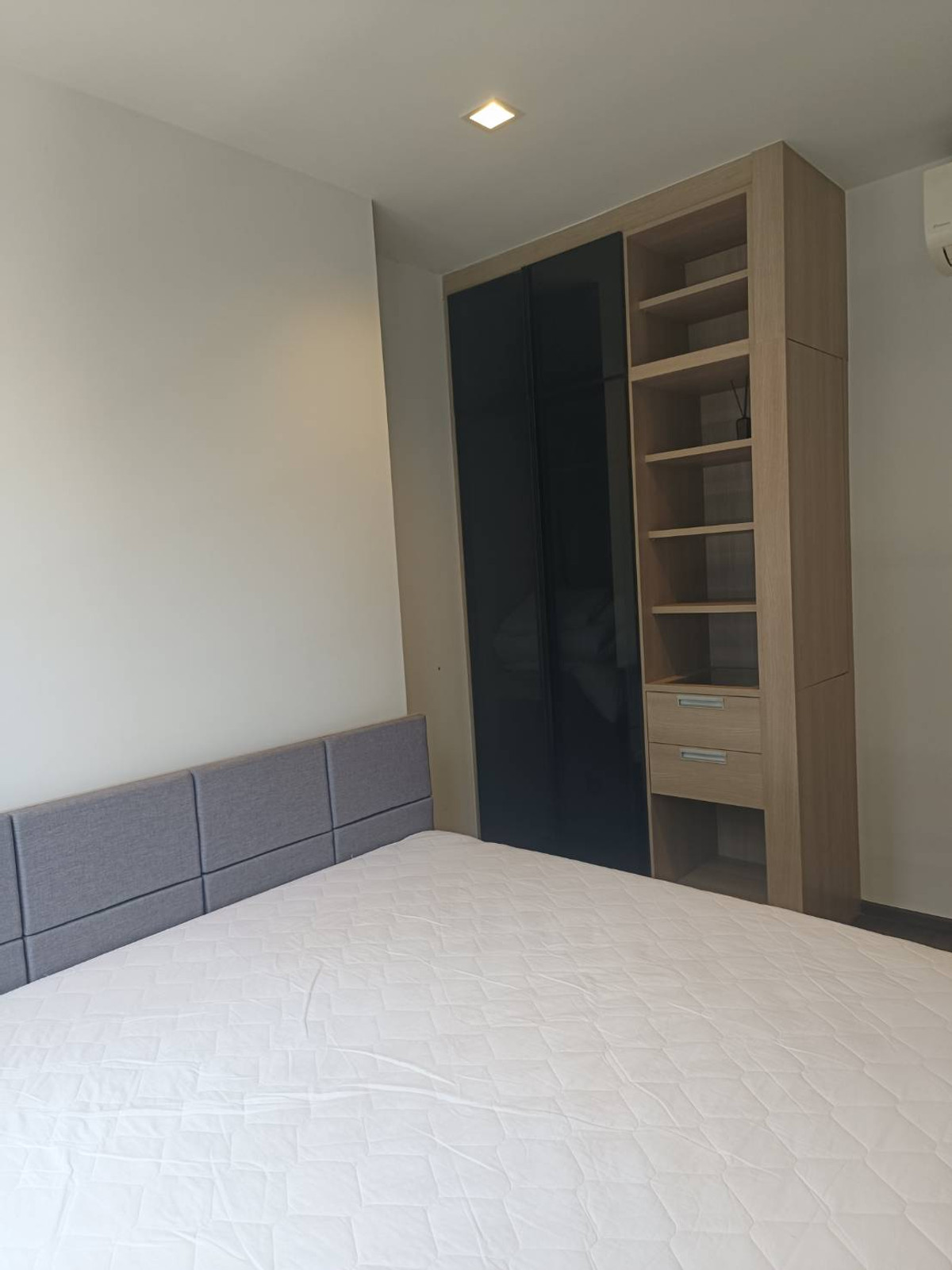 ให้เช่าคอนโดพระราม 9 เพชรบุรีตัดใหม่ RCA : 🔥🔥ปล่อยเช่าด่วนคอนโด เดอะไลน์ อโศก-รัชดา ห้องมุม ใกล้ MRT.พระราม 9‼️