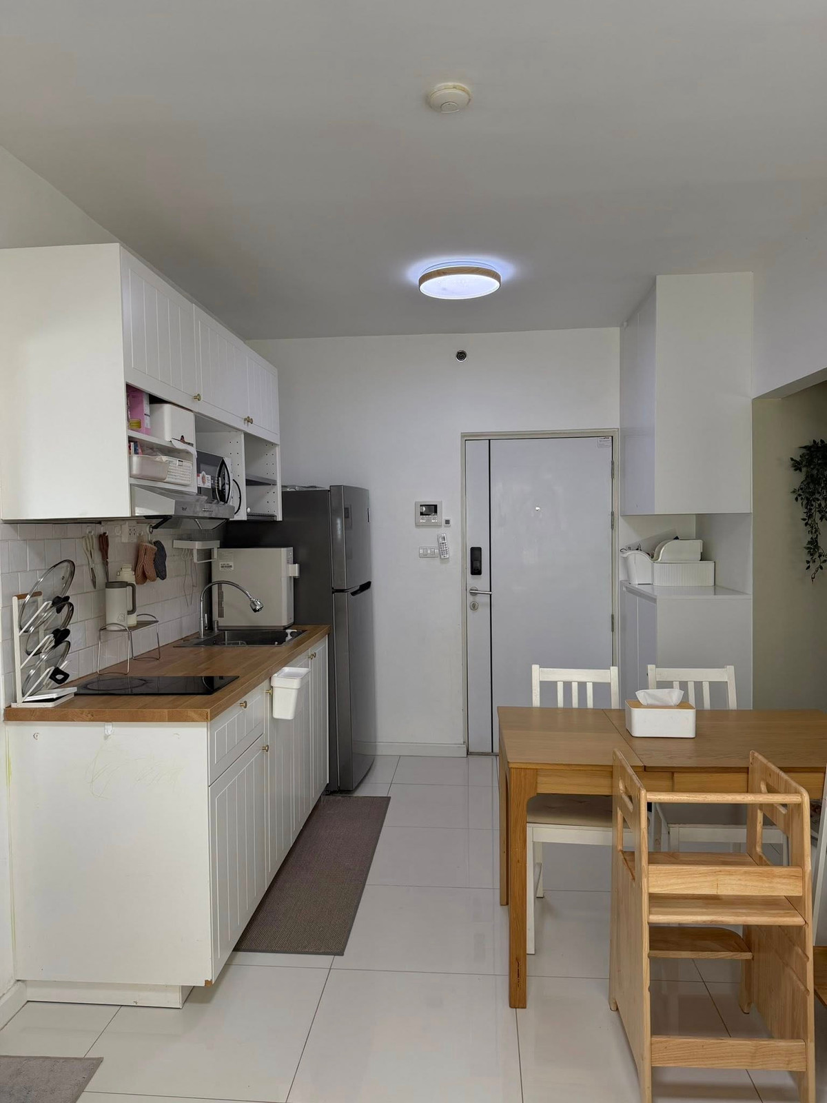 ขายคอนโดพระราม 9 เพชรบุรีตัดใหม่ RCA : 2 ห้องนอน ห้องสไตล์ cozy minimal ราคาดีที่สุดในโครงการ!!⭐️A Space Hideaway Asoke-Ratchada (เอ สเปซ ไฮด์อเวย์ อโศก-รัชดา)