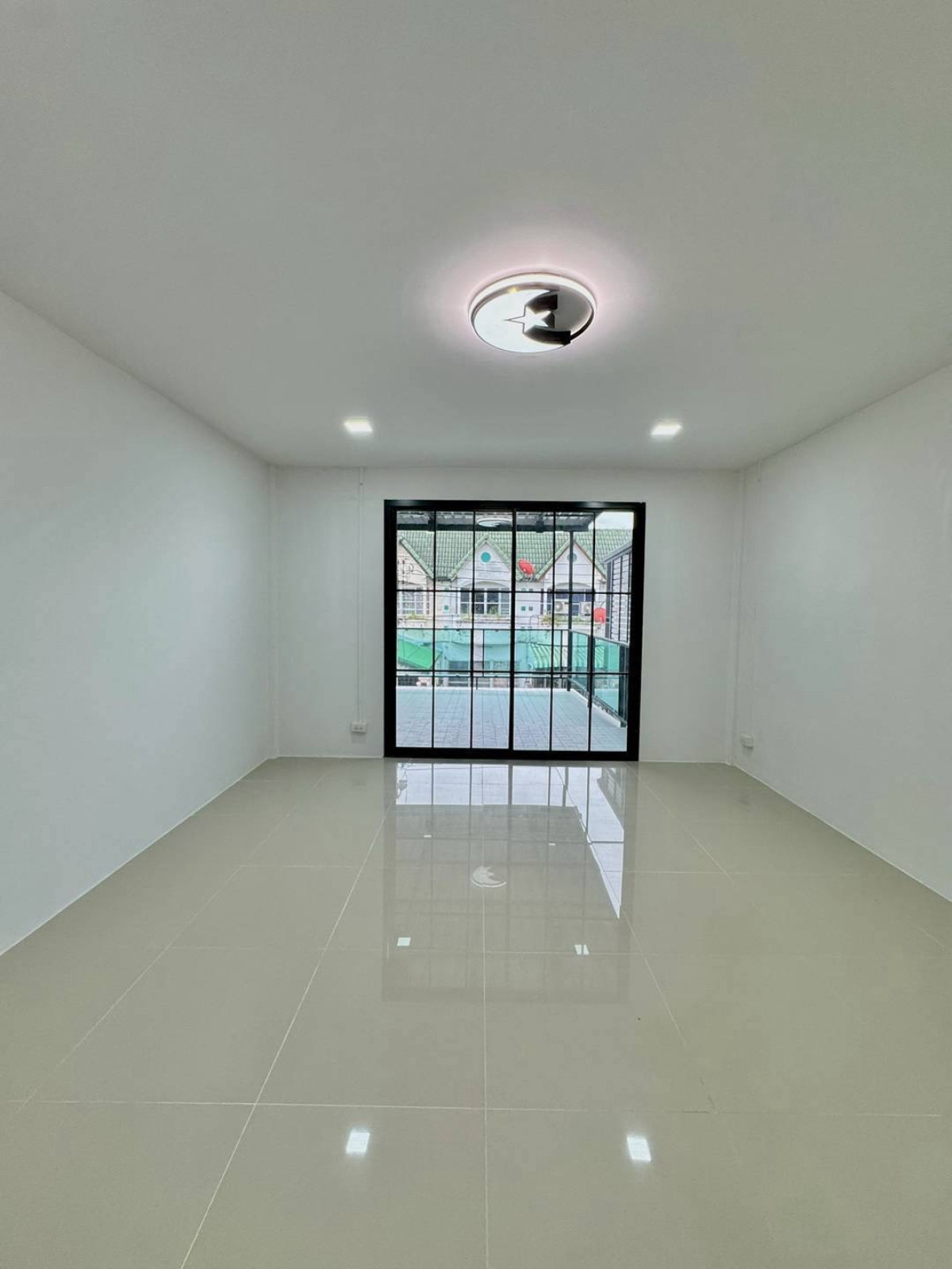 For SaleTownhomeNonthaburi, Bang Yai, Bangbuathong : For Sale Townhouse/Townhome , Tawanna Village , high floor , Bang Kraso , Mueang Nonthaburi , Nonthaburi , CX-150069