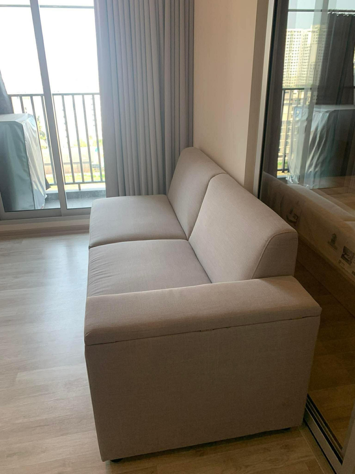 For RentCondoRamkhamhaeng, Hua Mak : New condo for rent, Niche Mono Ramkhamhaeng, next to MRT Ramkhamhaeng 34, near Ramkhamhaeng Hospital.