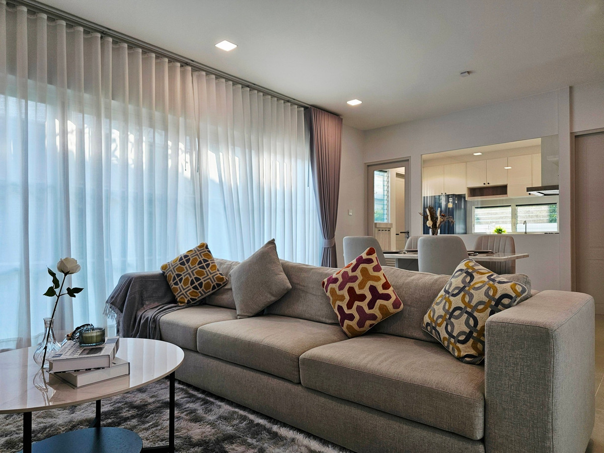 ให้เช่าบ้านบางนา แบริ่ง ลาซาล : ✨ Stunning House for Rent: Chaiyapruk Bangna Km.15 ✨ Prime Location near Suvarnabhumi Airport & International Schools (ASB / Verso)