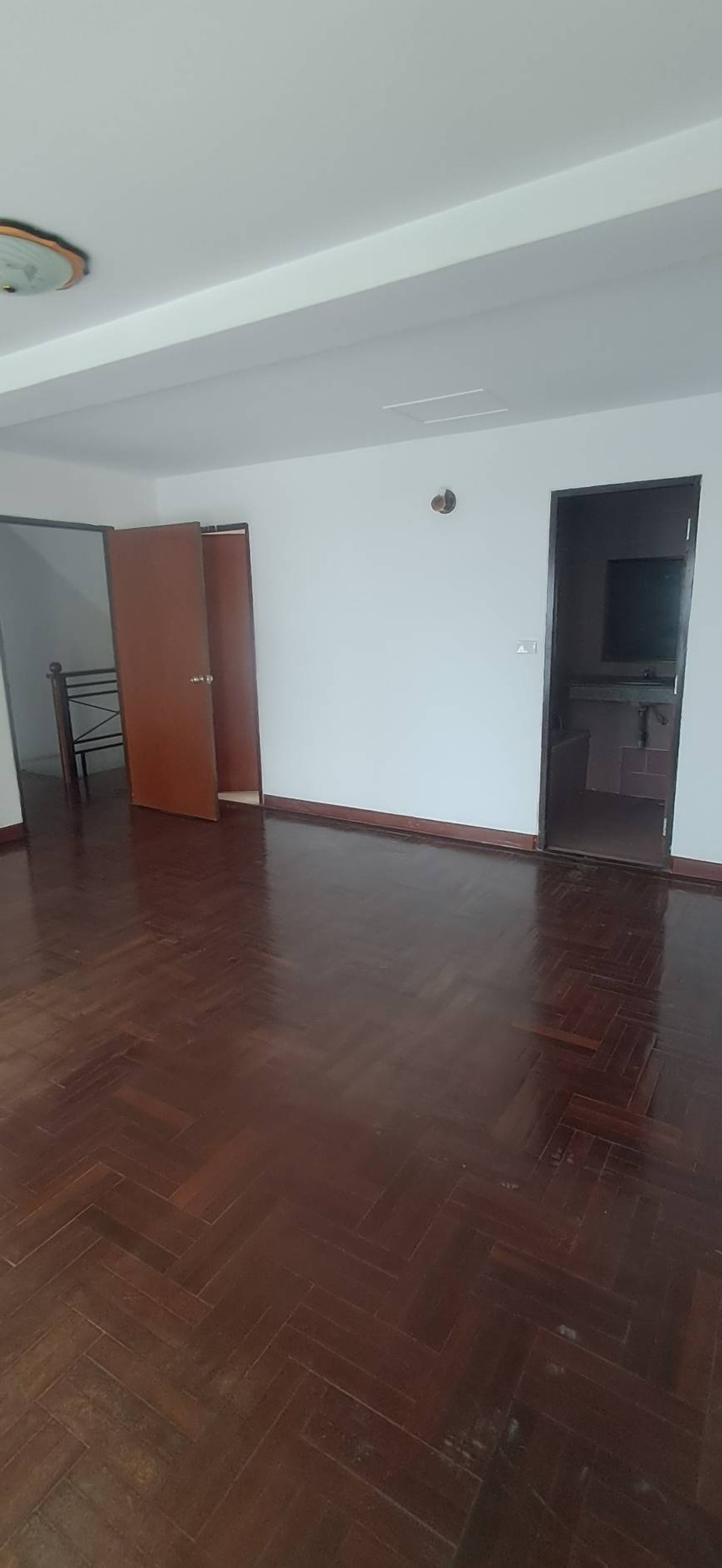 For RentTownhomeRama3 (Riverside),Satupadit : 3 Storey Townhouse in Rama 3 Wide Front with 4 Beds 4 Baths