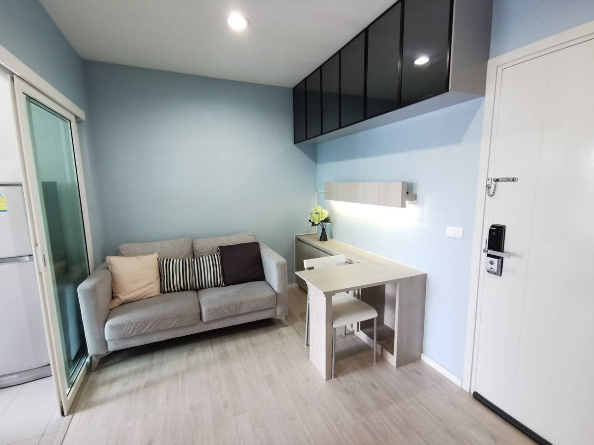 For RentCondoThaphra, Talat Phlu, Wutthakat : *FOR RENT* Aspire Sathorn-Tha Phra, beautiful room (new beautiful room, nice to live in, book now!! ) Ready to move in, next to BTS Talat Phlu.