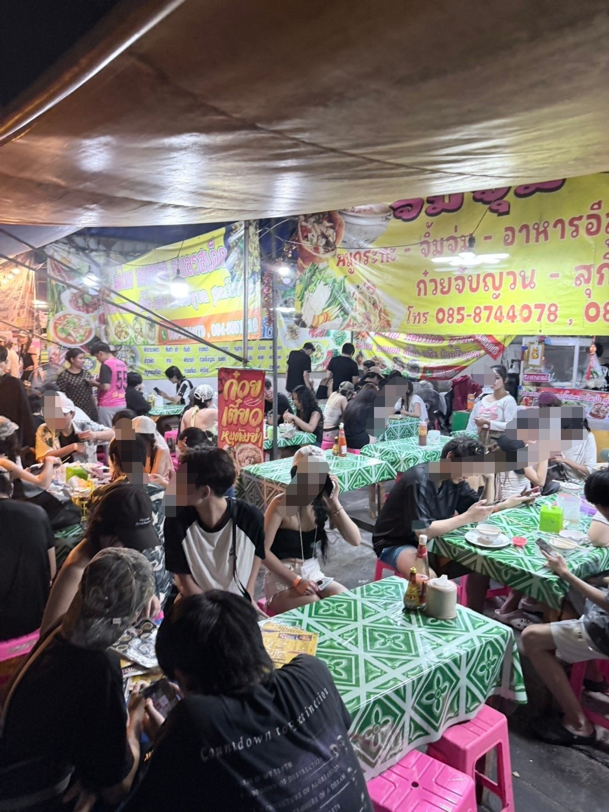 เซ้งร้านค้า/ตลาดนัดปทุมธานี รังสิต ธรรมศาสตร์ : เซ้งร้านอาหาร หลังมอรังสิต ย่านเมืองเอก คนเยอะมาก ยอดขายวันละ 10,000+ ทุกวัน มีหอพักเยอะ
