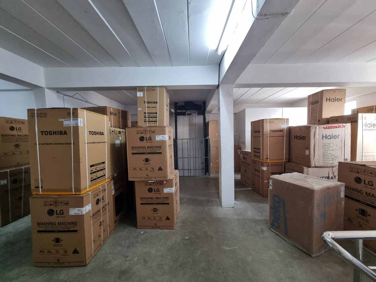 ขายอาคารพาณิชย์นนทบุรี บางใหญ่ บางบัวทอง : อาคารพาณิชย์ ซอยวัดลาดปลาดุก / 4 ห้องนอน (ขาย), Commercial Building Soi Wat Lat Pla Duk / 4 Bedrooms (FOR SALE) AOM097