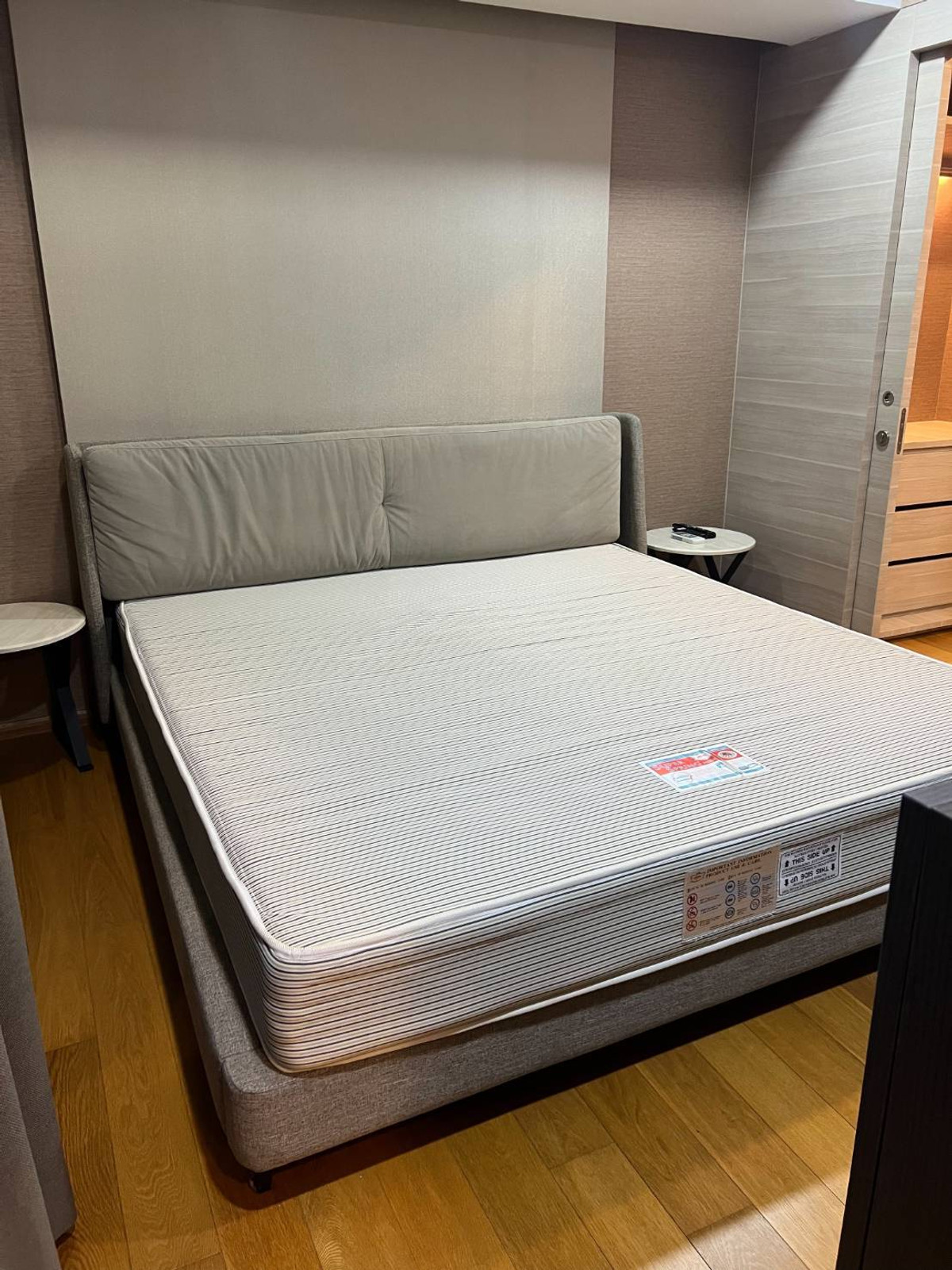 ให้เช่าคอนโดวิทยุ ชิดลม หลังสวน : ให้เช่า Klass Langsuan 1นอน 48ตรม. ใกล้ BTS ชิดลม ห้องสวยพร้อมอยู่