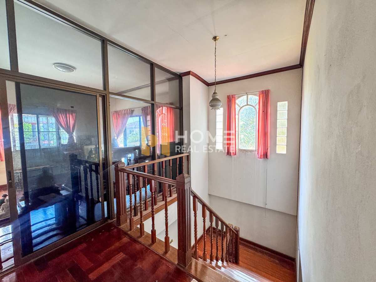 For SaleHousePattaya, Bangsaen, Chonburi : Detached House Amporn Place Sriracha / 5 Bedrooms (For Sale), Detached House Amporn Place Sriracha / 5 Bedrooms (FOR SALE) YEAN155