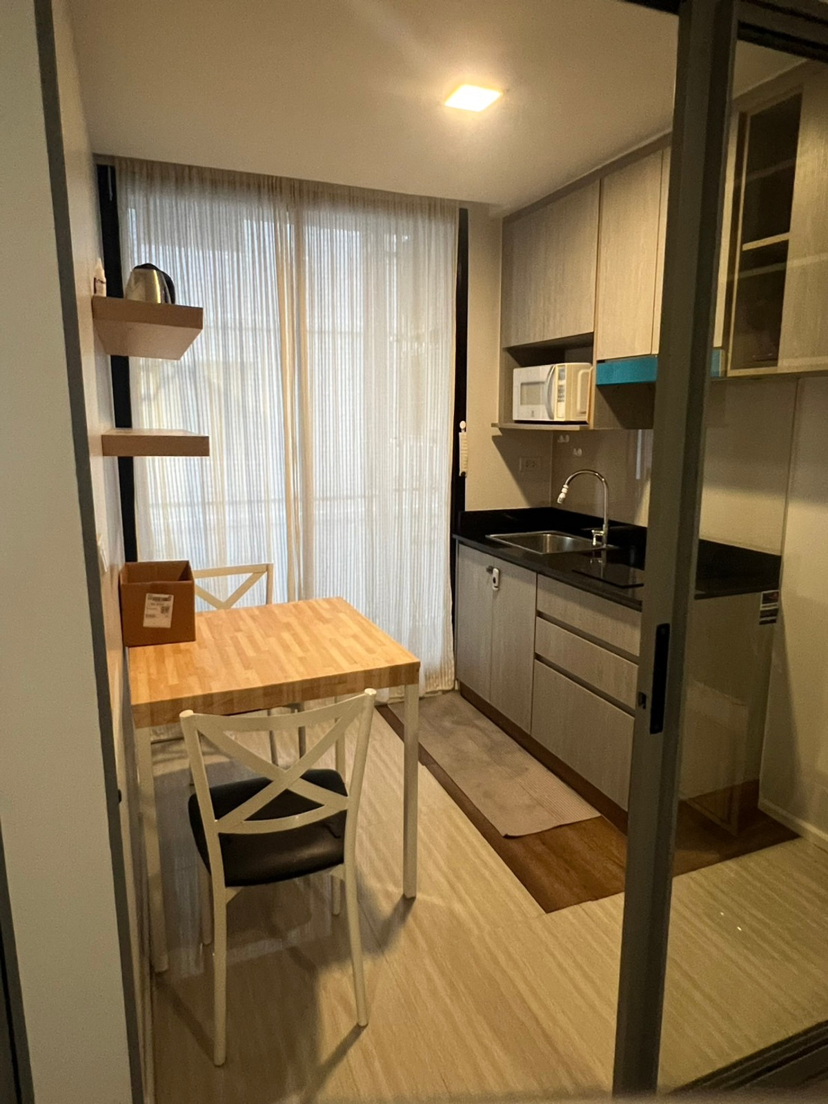 คอนโดบางนา แบริ่ง ลาซาล : คอนโดสวย เงียบสงบ มีความเป็นส่วนตัว