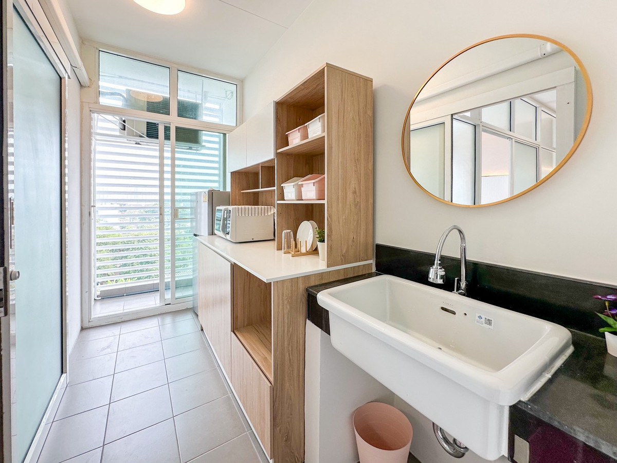 ขายคอนโดโชคชัย4 ลาดพร้าว71 : 📢 เลิกเช่าแล้วมาเป็นเจ้าของ! 🏙️ คอนโด ทำเลทอง ✨ เดอะ ทรี ลาดพร้าว-วังหิน ✨ แต่งใหม่กริ๊บ ห้องอยู่