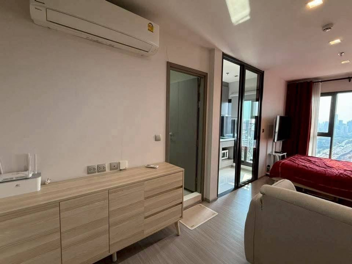 For RentCondoRama9, Petchburi, RCA : For Rent 🔥 Life Asoke Hype 🔥 Fully furnished with appliances. Near Airport Link Makkasan.