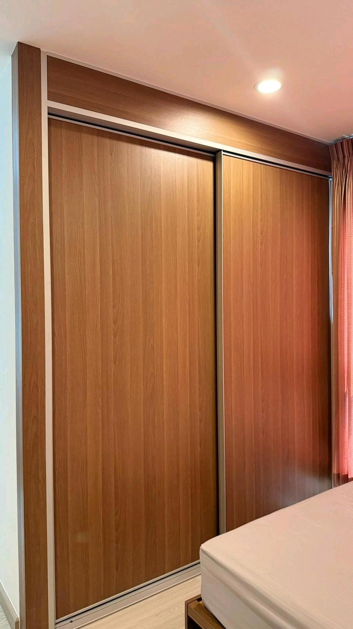 ให้เช่าคอนโดปิ่นเกล้า จรัญสนิทวงศ์ : #E156  (รหัสเดิม)S5804🔥240369 ให้เช่าคอนโด Ideo Mobi Charan Interchange 