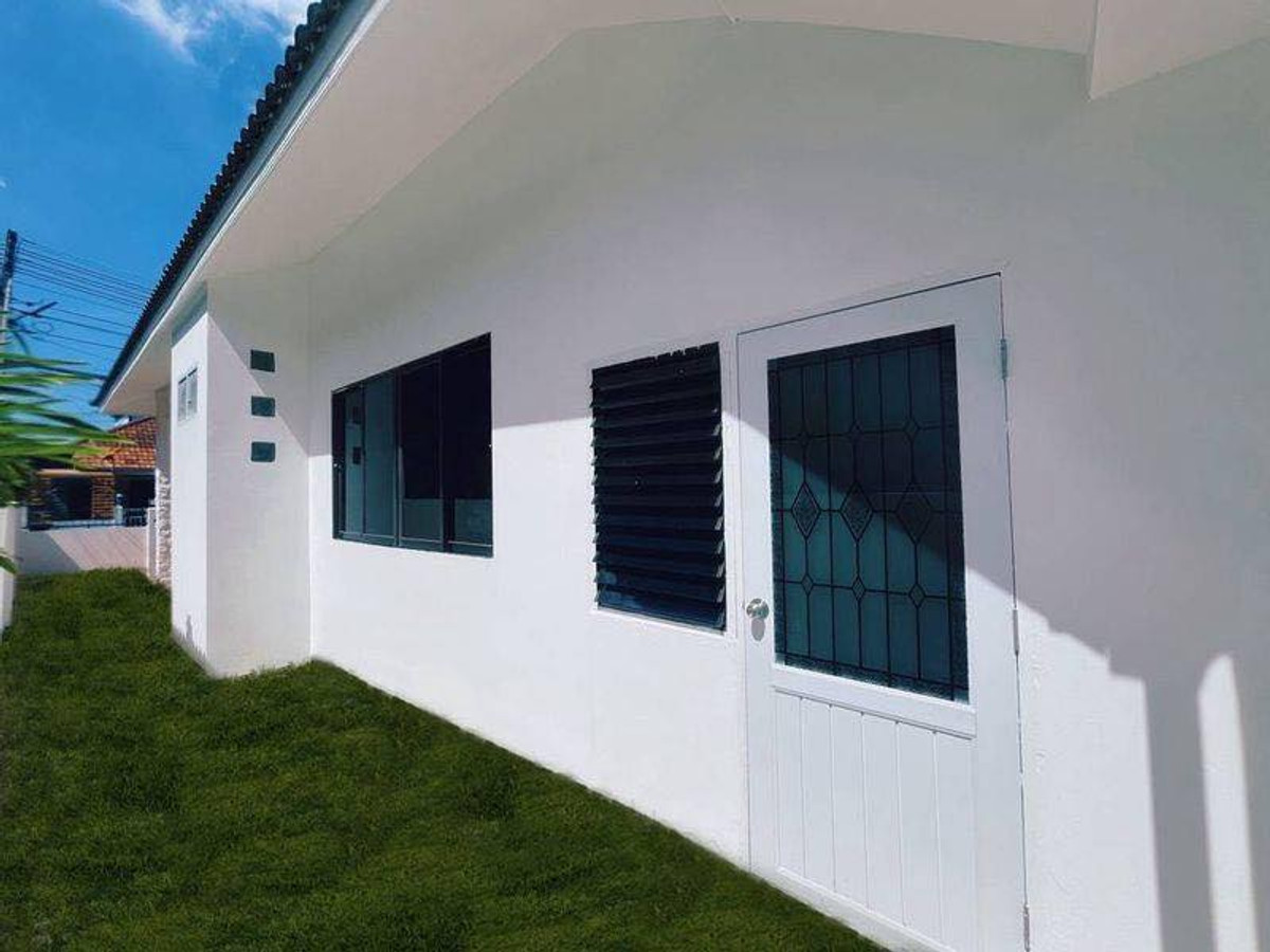 For RentHousePattaya, Bangsaen, Chonburi : Single house 63 sq m. Soi Noen Plubwan / 3 bedrooms (for rent), Single House Soi Noen Plubwan / 3 Bedrooms (FOR RENT) BEWN145