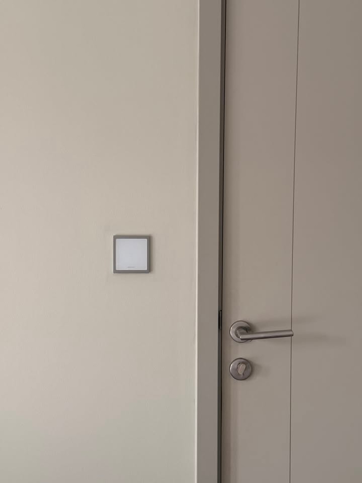 For SaleCondoOnnut, Udomsuk : 🔥Urgent sale🔥 Beautiful room, free!! Fully furnished ✅ The Base Sukhumvit 50 (The Base Sukhumvit 50) near BTS On Nut