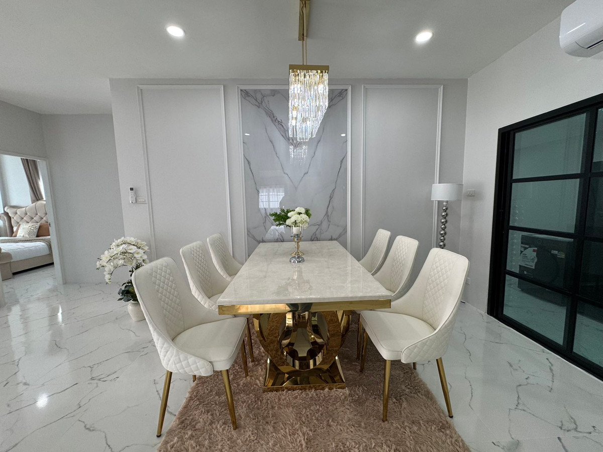 ขายบ้านพัทยา บางแสน ชลบุรี สัตหีบ : บ้านเดี่ยว หมู่บ้านเพิ่มทรัพย์ / 4 ห้องนอน (ขาย), House Permsab Village / 4 Bedrooms (FOR SALE) BEWN150