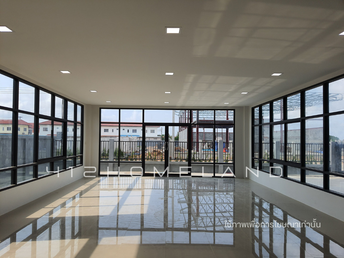 For RentWarehouseSamut Prakan,Samrong : Warehouse for rent, 906 sq m, area 345.6 sq m, Bang Phriang, Samut Prakan