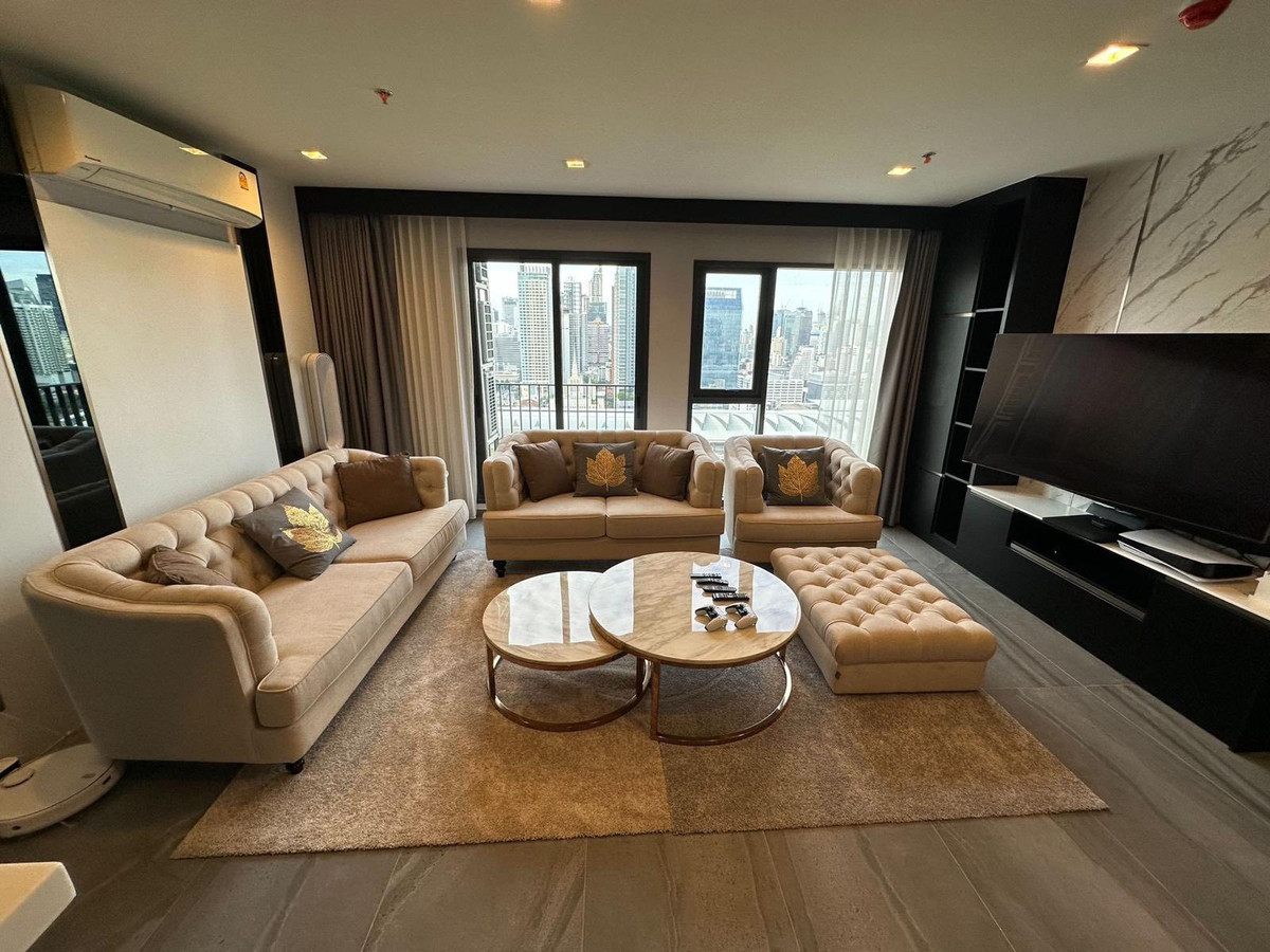 ขายคอนโดพระราม 9 เพชรบุรีตัดใหม่ RCA : 📌 𝐅𝐨𝐫 𝐒𝐀𝐋𝐄 ♦ Life Asoke Hype - 2 Bedrooms