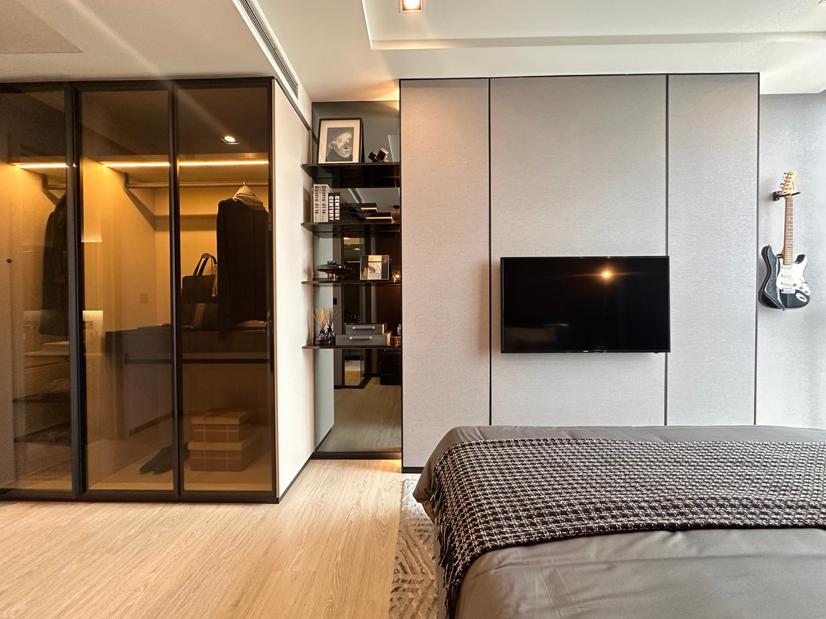 ขายคอนโดสุขุมวิท อโศก ทองหล่อ : 1 ห้องนอน 1 ห้องน้ำ พื้นที่ห้องใหญ่ 45 ตรม.เพียง 7.5 ลบ.