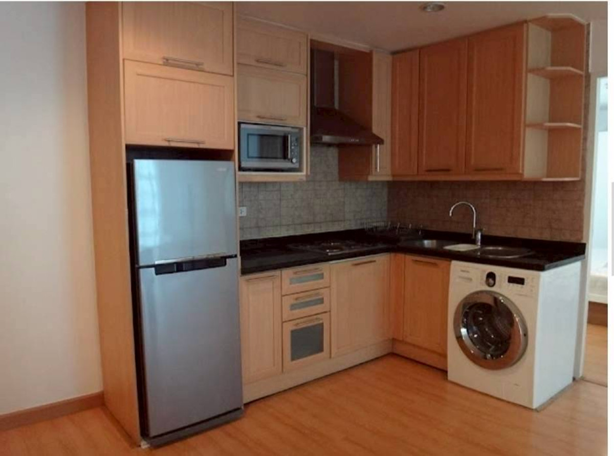 For RentCondoSilom, Saladaeng, Bangrak : #L149🎉240369 ให้เช่าคอนโด Silom Terrace  