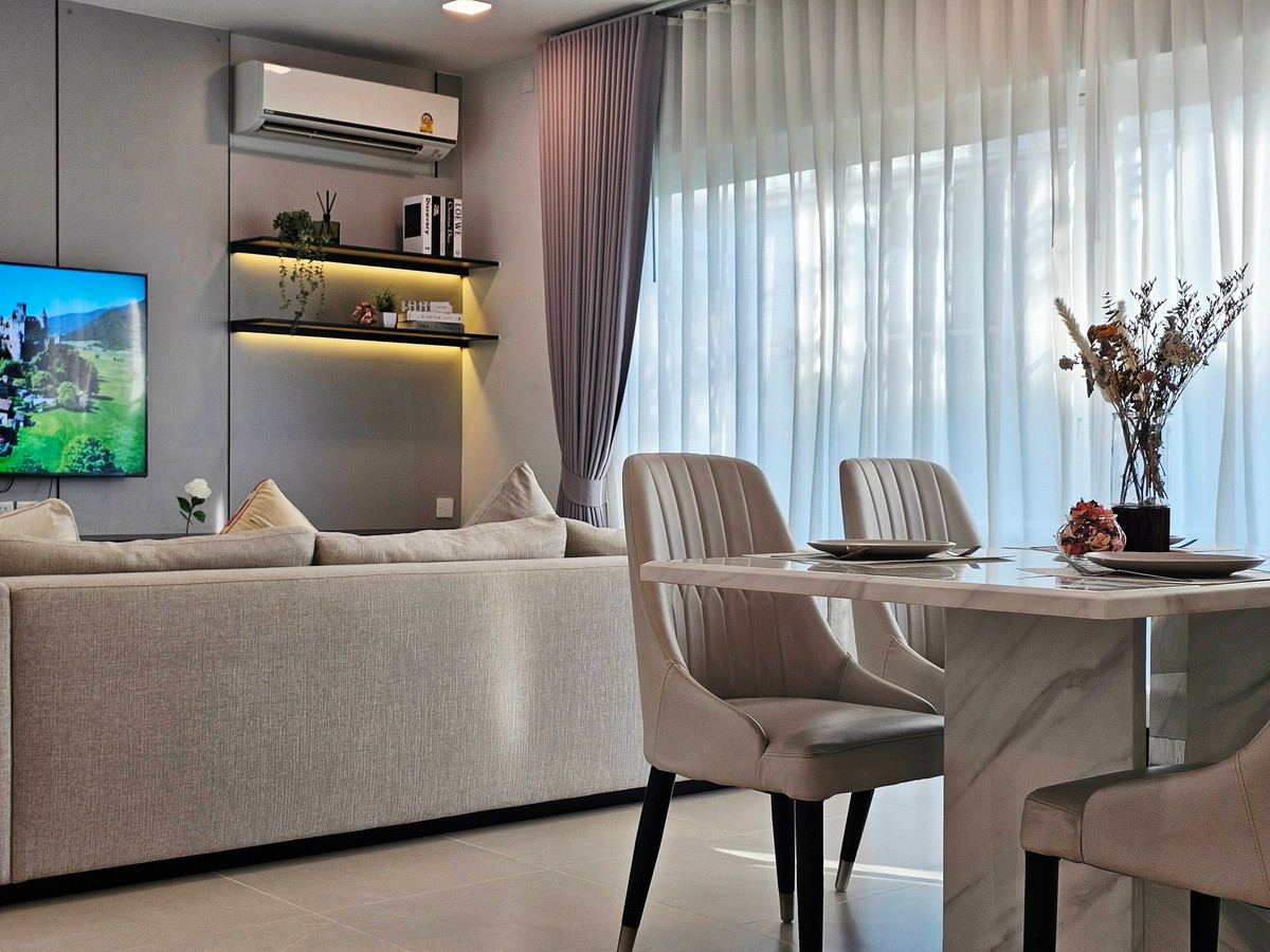 ให้เช่าบ้านบางนา แบริ่ง ลาซาล : ✨ Stunning House for Rent: Chaiyapruk Bangna Km.15 ✨ Prime Location near Suvarnabhumi Airport & International Schools (ASB / Verso)