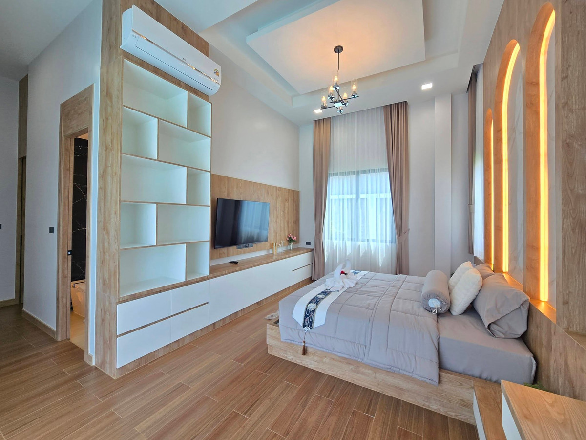 ขายบ้านพัทยา บางแสน ชลบุรี สัตหีบ : เดอะ ไพรเวท พูลวิลล่า พัทยา / 5 ห้องนอน (ขาย), The Private Pool Villa Pattaya / 5 Bedrooms (FOR SALE) BEWN152