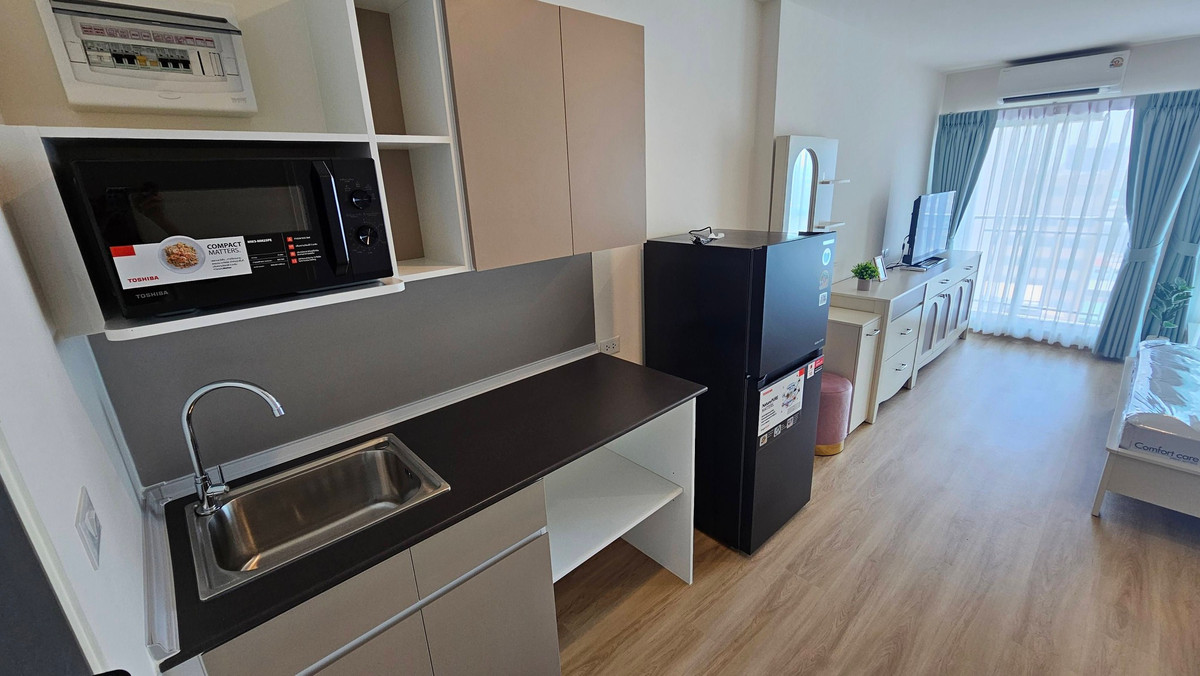 For RentCondoPinklao, Charansanitwong : ⭐️ Lumpini Ville Charan - Fai Chai ⭐️ New room, size 25 sq m., decorated, ready to move in. There is complete furniture.