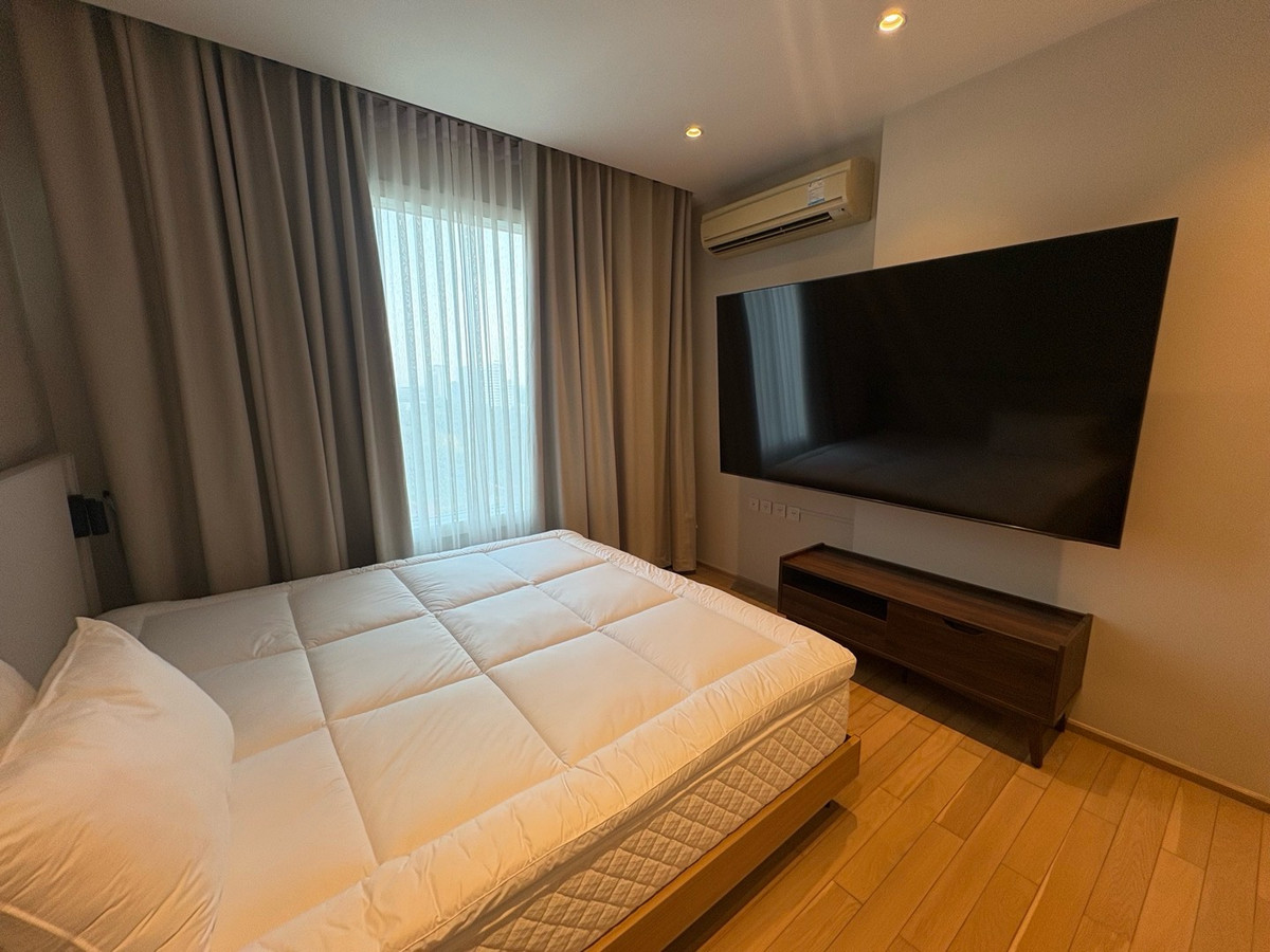 For RentCondoSukhumvit, Asoke, Thonglor : 🔥Rent 2BR🔥Pool view🔥Floor12🔥70sqm🔥50,000/month🔥