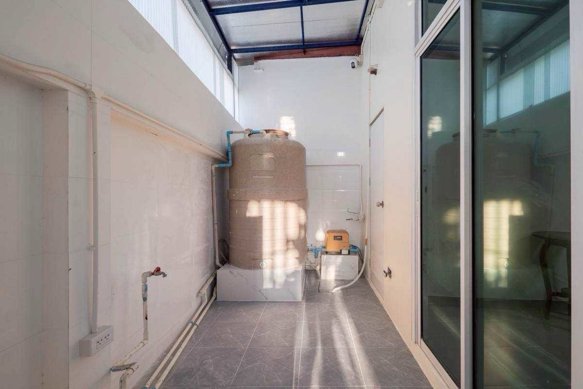 ให้เช่าทาวน์โฮมลาดพร้าว101 แฮปปี้แลนด์ : ให้เช่า Townhome บ้านบดินทร์ลาดพร้าว112 🌲🔆🔆 联排别墅出租，Baan Bodin Ladprao 112。