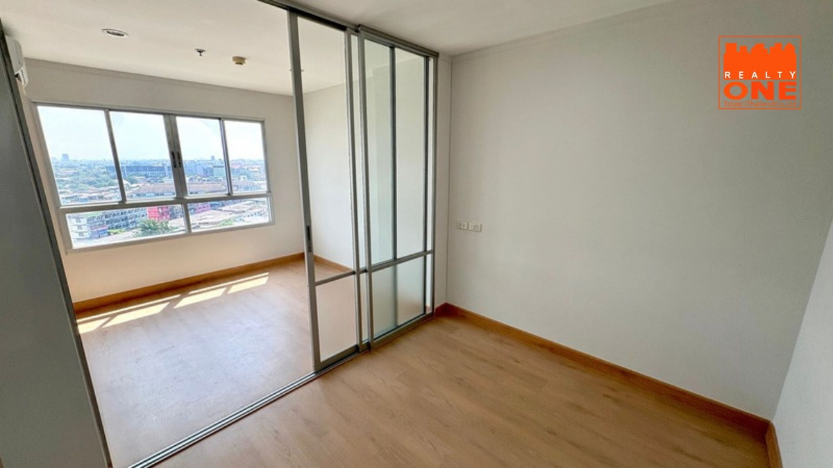 ขายคอนโดอ่อนนุช อุดมสุข : ขายด่วน! ห้องสวยรีโนเวทใหม่ ลุมพินี วิลล์ สุขุมวิท 77 เฟส 2 ติดถนนอ่อนนุช (Lumpini Ville Sukhumvit 77 Phase 2)