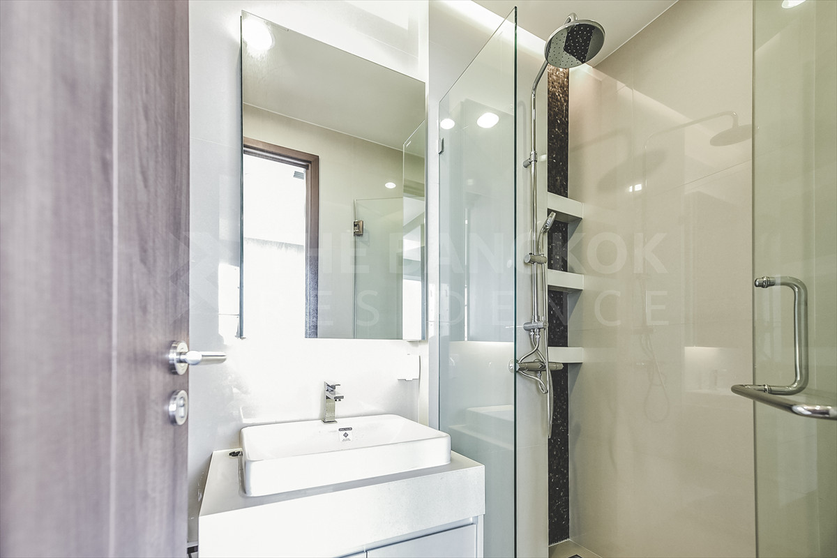 For SaleCondoSathorn, Narathiwat : 🌊 Chao Phraya River view! 2 bedrooms, beautiful room, Menam Residences, good location, good price, only 11.99 million baht 🔥 By Bonnie 0658245701