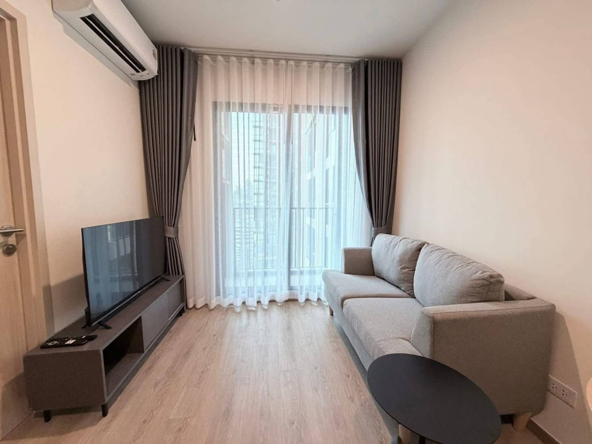 ให้เช่าคอนโดพระราม 9 เพชรบุรีตัดใหม่ RCA : ให้เช่า ✨ Nue District R9 Rama 9 ✨ เฟอร์นิเจอร์ และ เครื่องใช้ไฟฟ้าครบ ใกล้ MRT พระราม 9