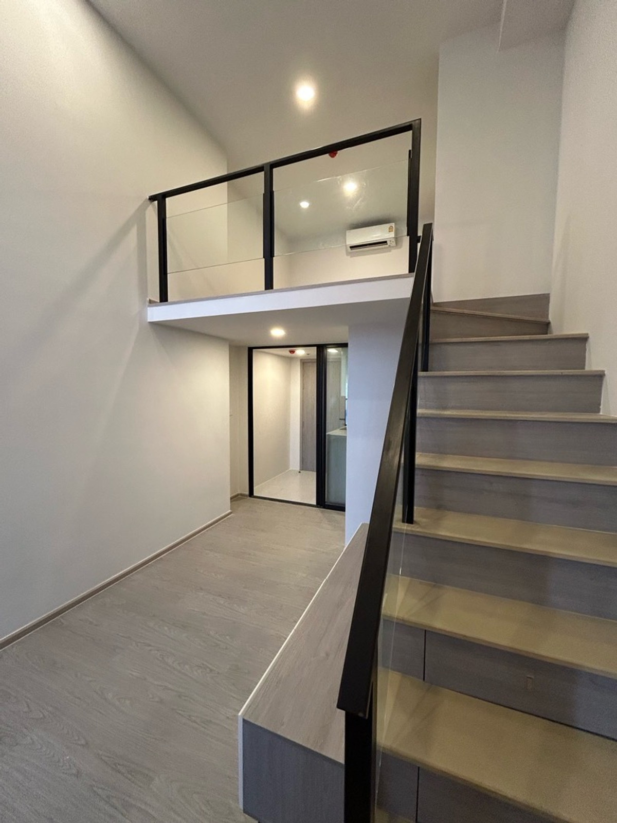 ขายคอนโดเสรีไทย-นิด้า : 💥ขายห้องพร้อมเข้าอยู่ 32 ตร.ม