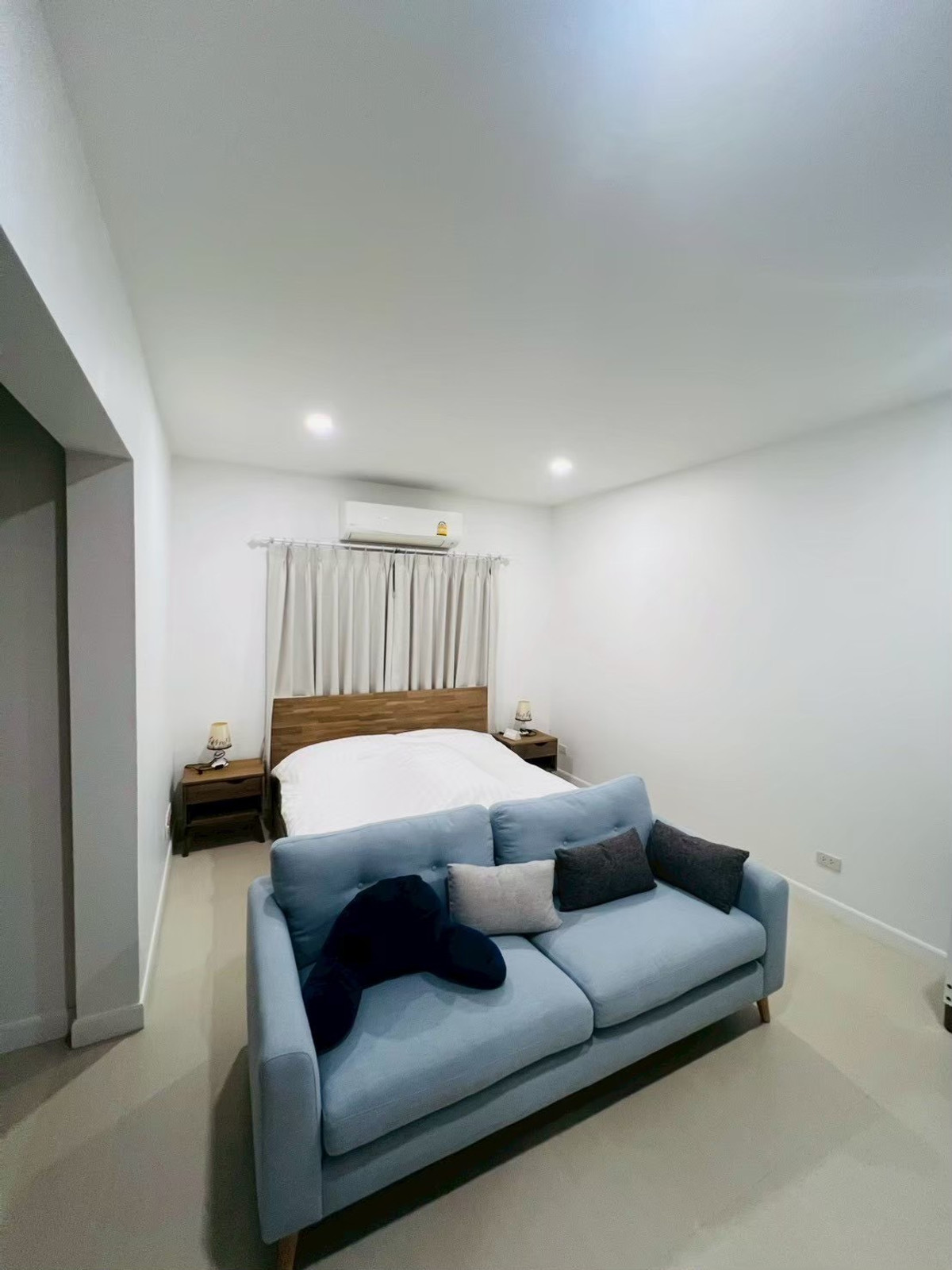 ขายหัวหิน ประจวบคีรีขันธ์ : ด่วน ขายพูลวิลล่าวิวเขาหลังมุม ราคาถูกที่สุดในโครงการ พร้อมดาดฟ้าชมวิวและสระว่ายน้ำส่วนตัว @Hua Hin Grand Hills