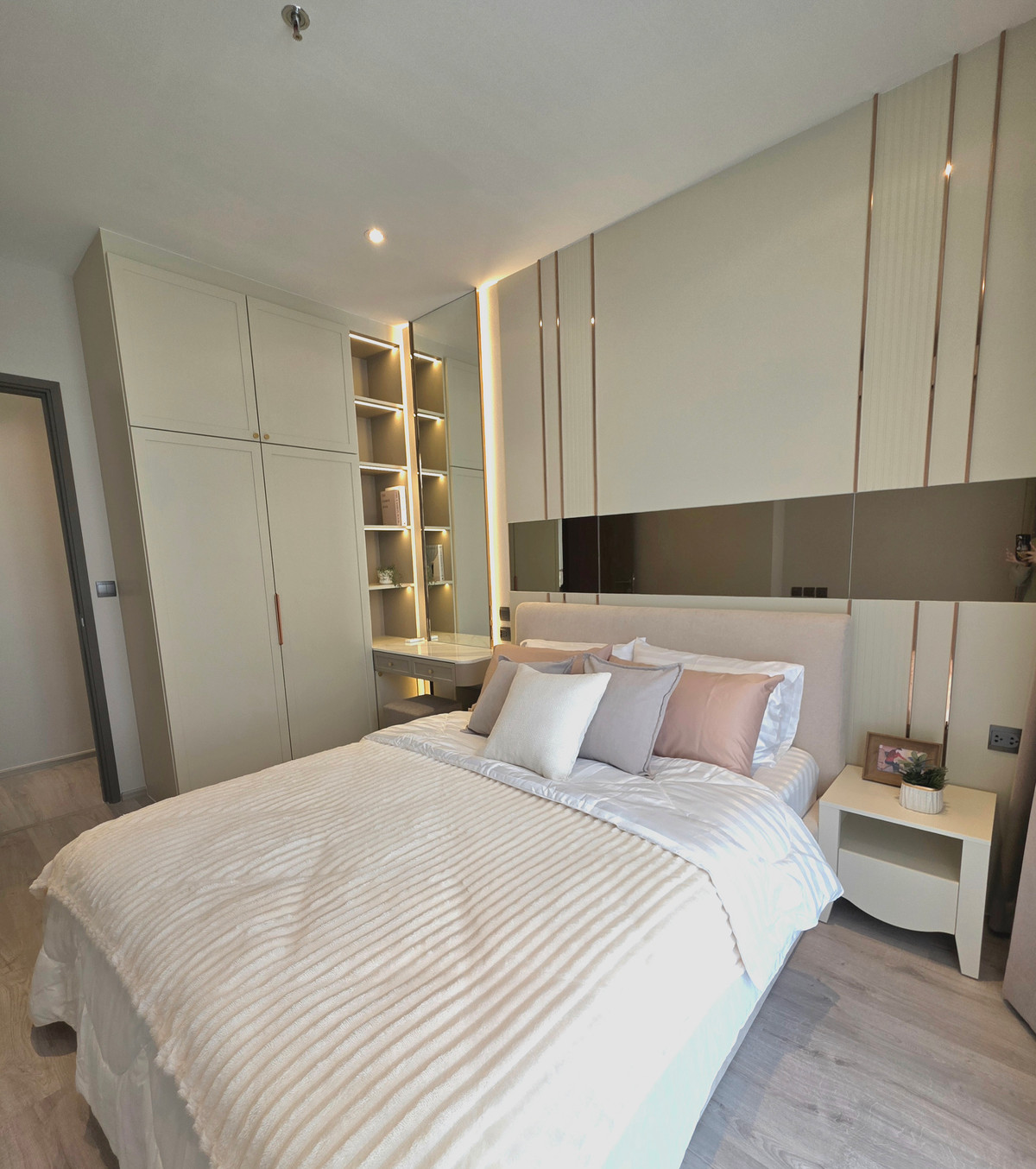 For RentCondoSukhumvit, Asoke, Thonglor : Rhythm Ekkamai Estate / 2 Bedrooms (FOR RENT), Rhythm Ekkamai Estate / 2 Bedrooms (FOR RENT) NA006