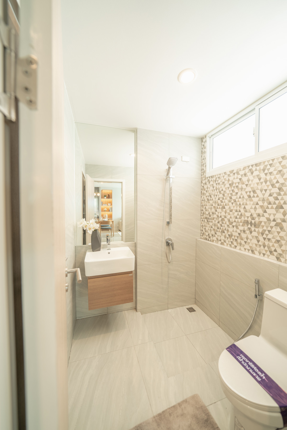 ขายบ้านพัฒนาการ ศรีนครินทร์ : 🔥 ถูกที่สุด 19.9ล้าน! Nirvana Absolute กรุงเทพกรีฑา พื้นที่ใหญ่สุด 329 ตรม. 💎 ตกแต่งครบ พร้อมอยู่