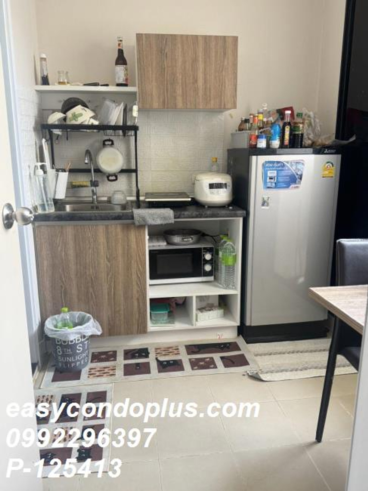For RentCondoSamut Prakan,Samrong : P-125413 Condo for rent! Studio 26 sq m. @ Lesto Sukhumvit 113 - good price 8,000 baht Line Id: @easycondoplus 099-229-6397
