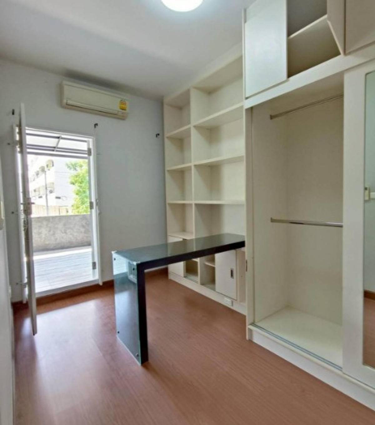 ให้เช่าทาวน์โฮมราษฎร์บูรณะ สุขสวัสดิ์ : 🔥 ให้เช่า ทาวน์โฮม The Pleno สุขสวัสดิ์ 30 🔥  📍 สุขสวัสดิ์ 30 เดินทางสะดวก  🛏 2 ห้องนอน 2 ห้องน้ำ + 2 ห้องทำงาน