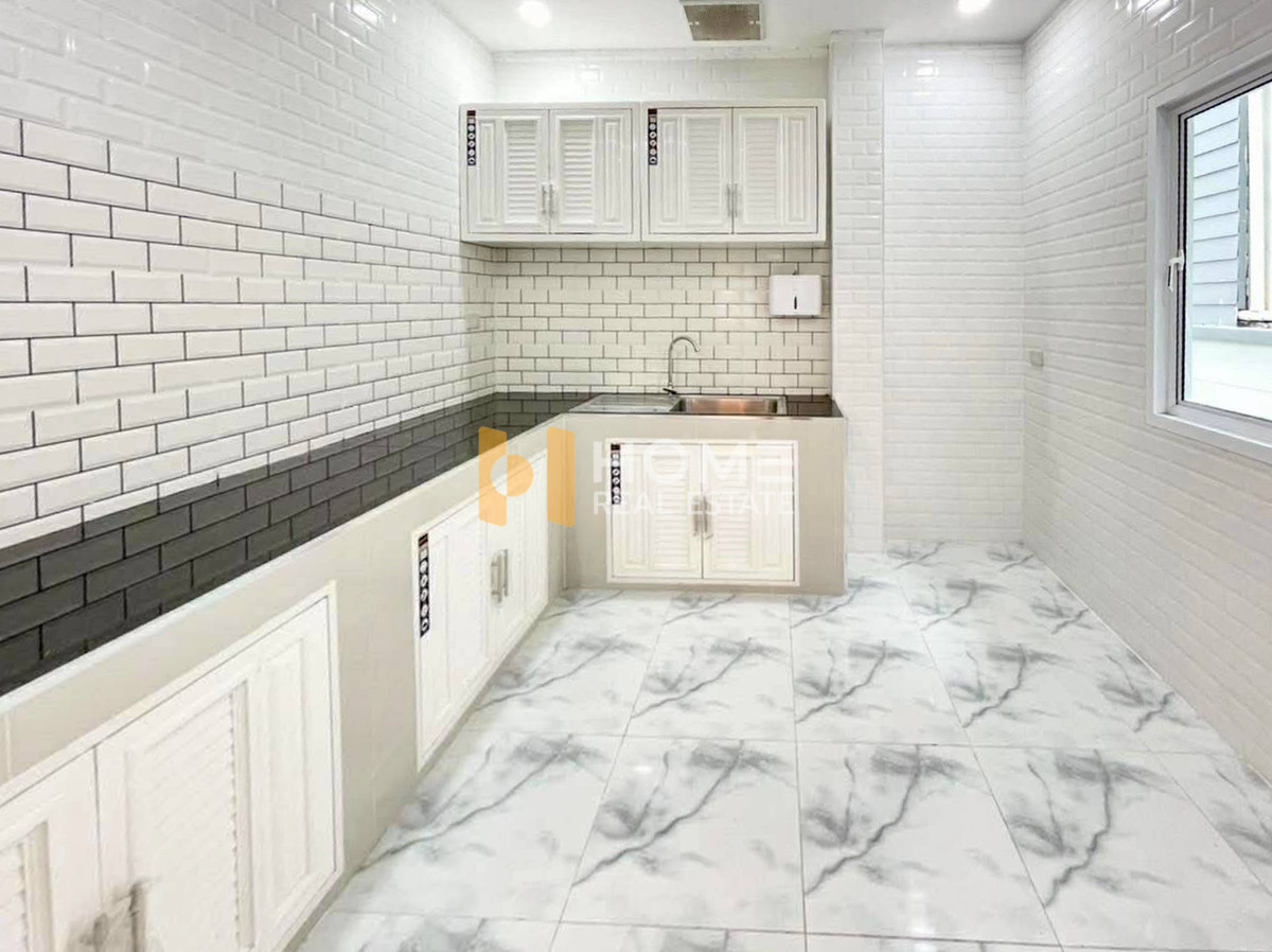 For SaleHousePattaya, Bangsaen, Chonburi : Detached House Premwara Sriracha / 3 Bedrooms (For Sale), Detached House Premwara Sriracha / 3 Bedrooms (FOR SALE) YEAN156