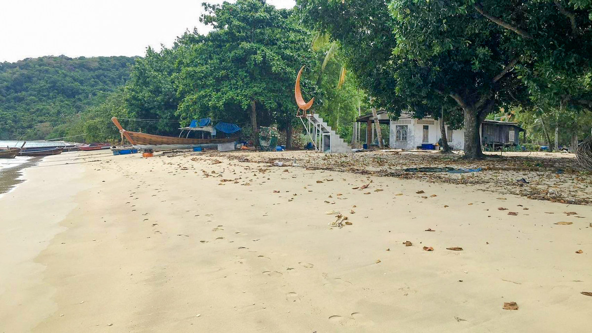 ขายที่ดินภูเก็ต : ขายที่ดิน ภูเก็ต เกาะโหลน 2 ไร่ 73 ตารางวา