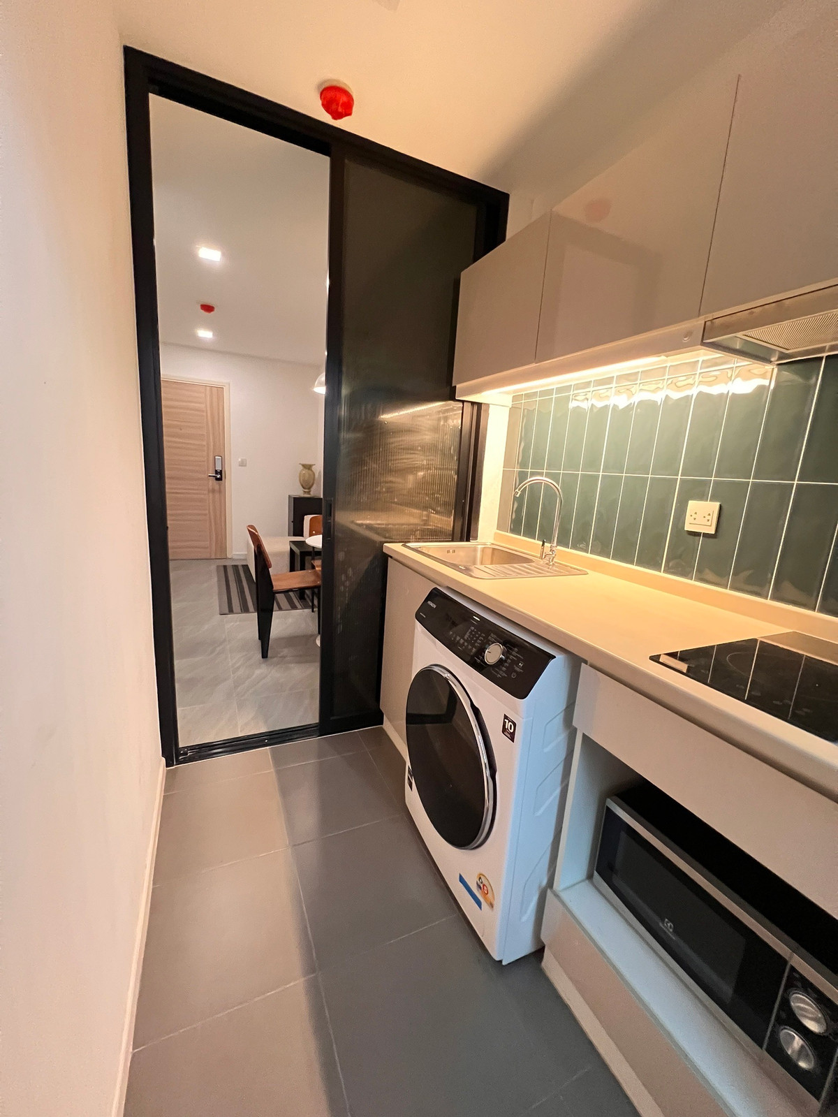 For RentCondoSamut Prakan,Samrong : For Rent : Pause 115 Sukhumvit 115 (ST-02) (🚇Close to BTS Phuchao)