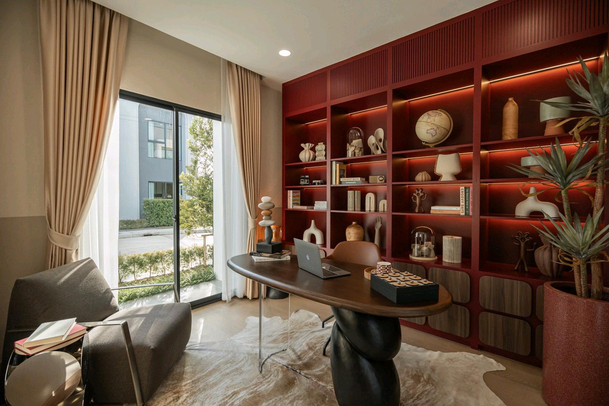 For SaleChiang Mai : 🏡 Luxury Home with Private Pool | 5 Bedrooms
Perfect for Living or Investment | Budget 12.9 Million THB