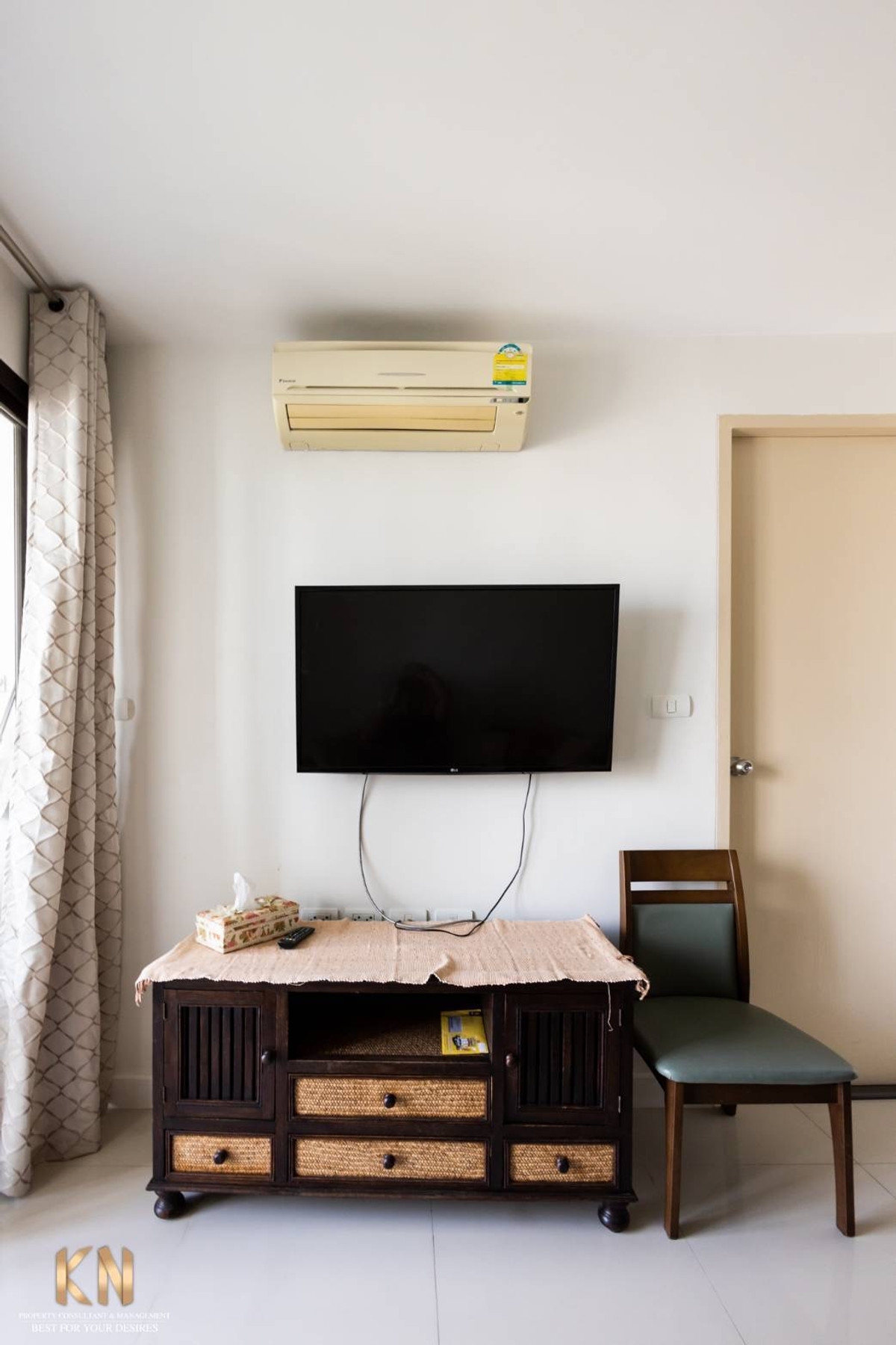 For RentCondoLadprao, Central Ladprao : Condo for rent, Ideo Lat Phrao 5, size 35 sq m., 9th floor.