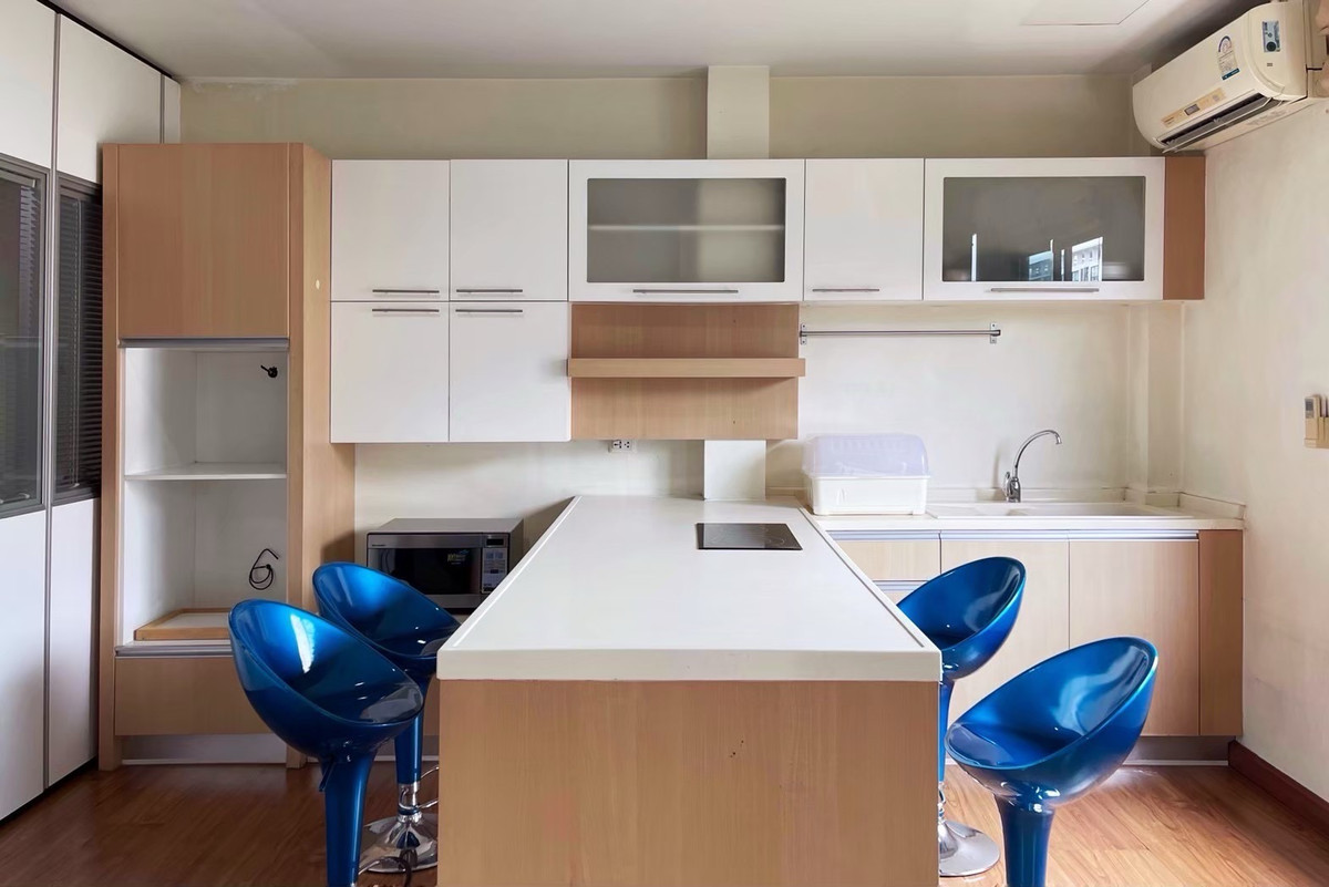 ให้เช่าโฮมออฟฟิศบางนา แบริ่ง ลาซาล : โฮมออฟฟิต 4 ชั้น ตกแต่งสวยงาม ให้เช่า ย่านบางนา ใกล้ตลาดเซฟวันโก บางนา