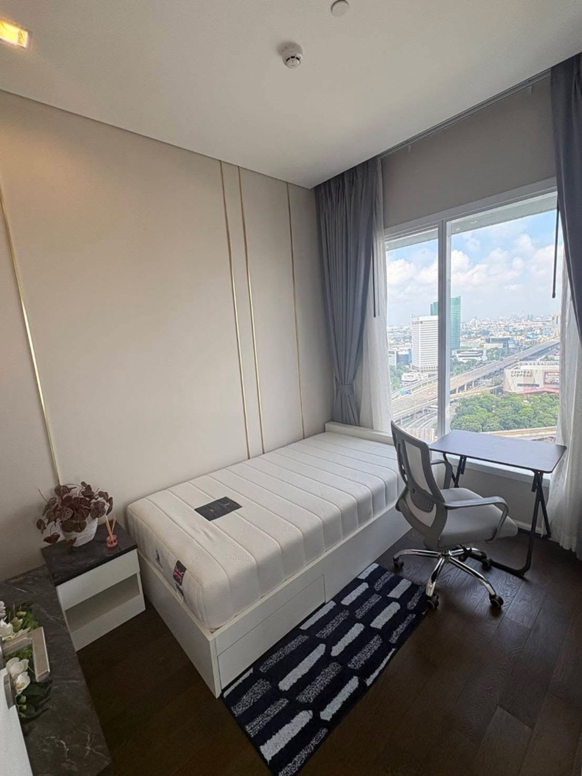 ให้เช่าคอนโดลาดพร้าว เซ็นทรัลลาดพร้าว : #R9780 🎉 280369 ให้เช่าคอนโด The Saint Residences (ladprao) (รหัสเดิม R6600)