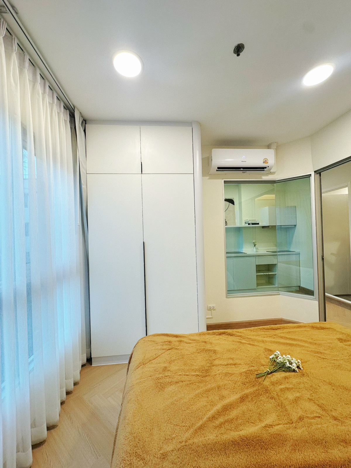 ขายคอนโดคลองเตย กล้วยน้ำไท : ขาย 2.39ลบ คอนโดรีโนเวทสวย 28ตร.ม. ใกล้BTSเอกมัยกับพระโขนง 3นาทีถึง พร้อมอยู่ นัดชมเลย 084-976-1441