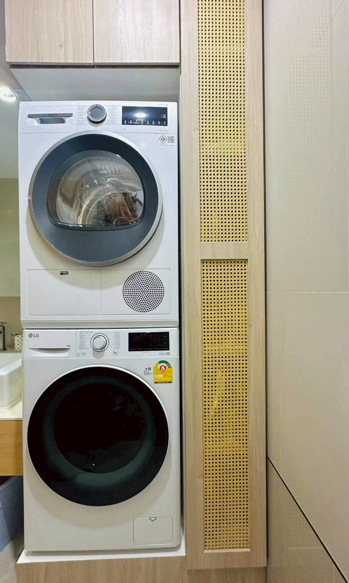 ให้เช่าคอนโดลาดพร้าว เซ็นทรัลลาดพร้าว : ✅ ISRL105 ✅ Line : @p2nproperty