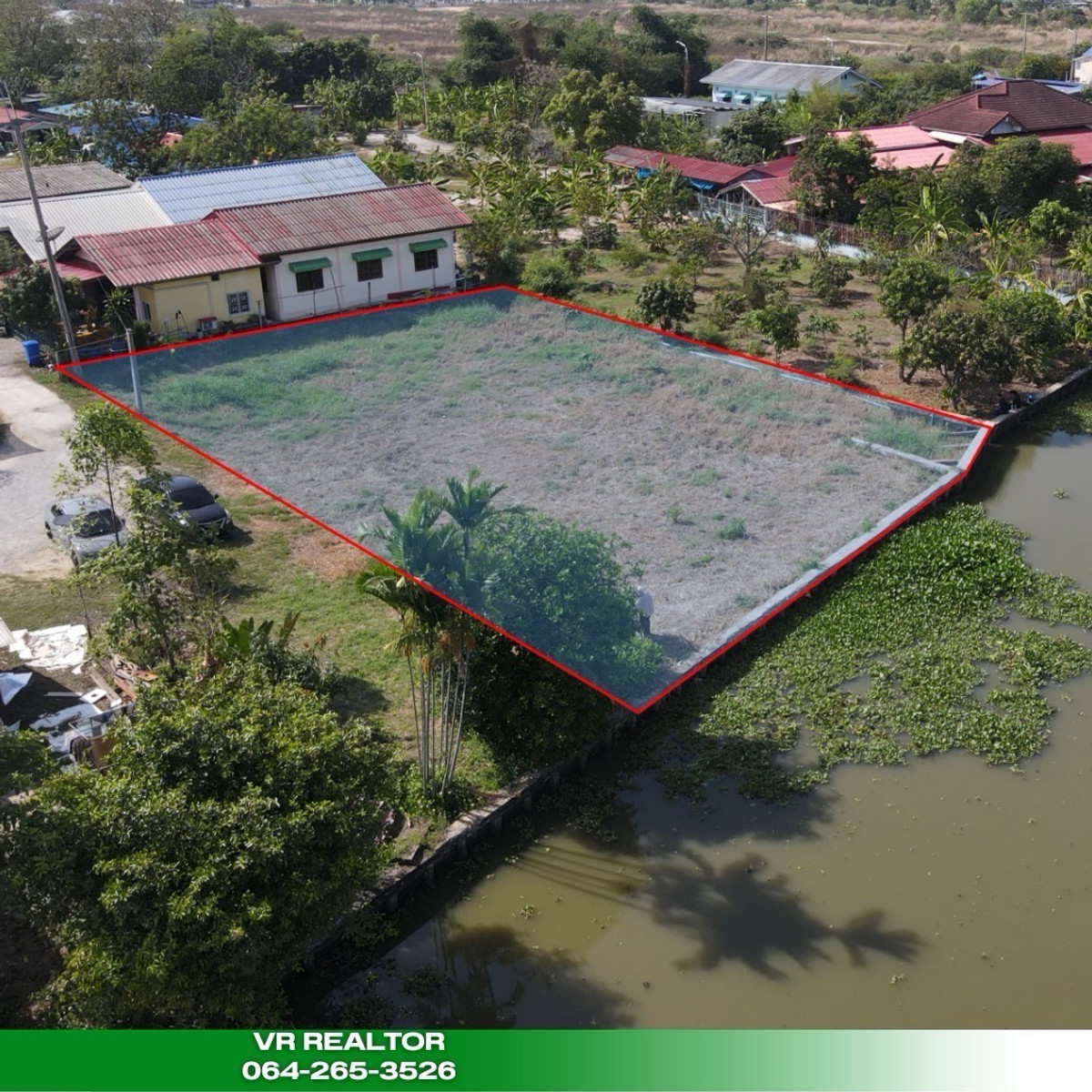 For SaleLandSamut Prakan,Samrong : Waterfront land for sale, Bangna-Trad KM.25, near ABAC Bangna.