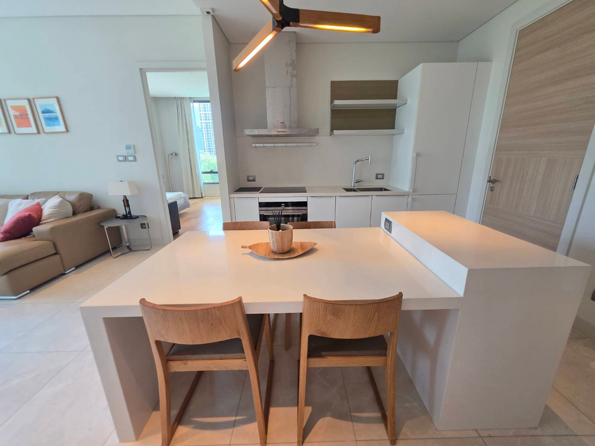 For RentCondoWitthayu, Chidlom, Langsuan, Ploenchit : Sindhorn Residence: 75sqm. 1bed 1bath 75,000/mth. Rare Corner unit Am: 0656199198