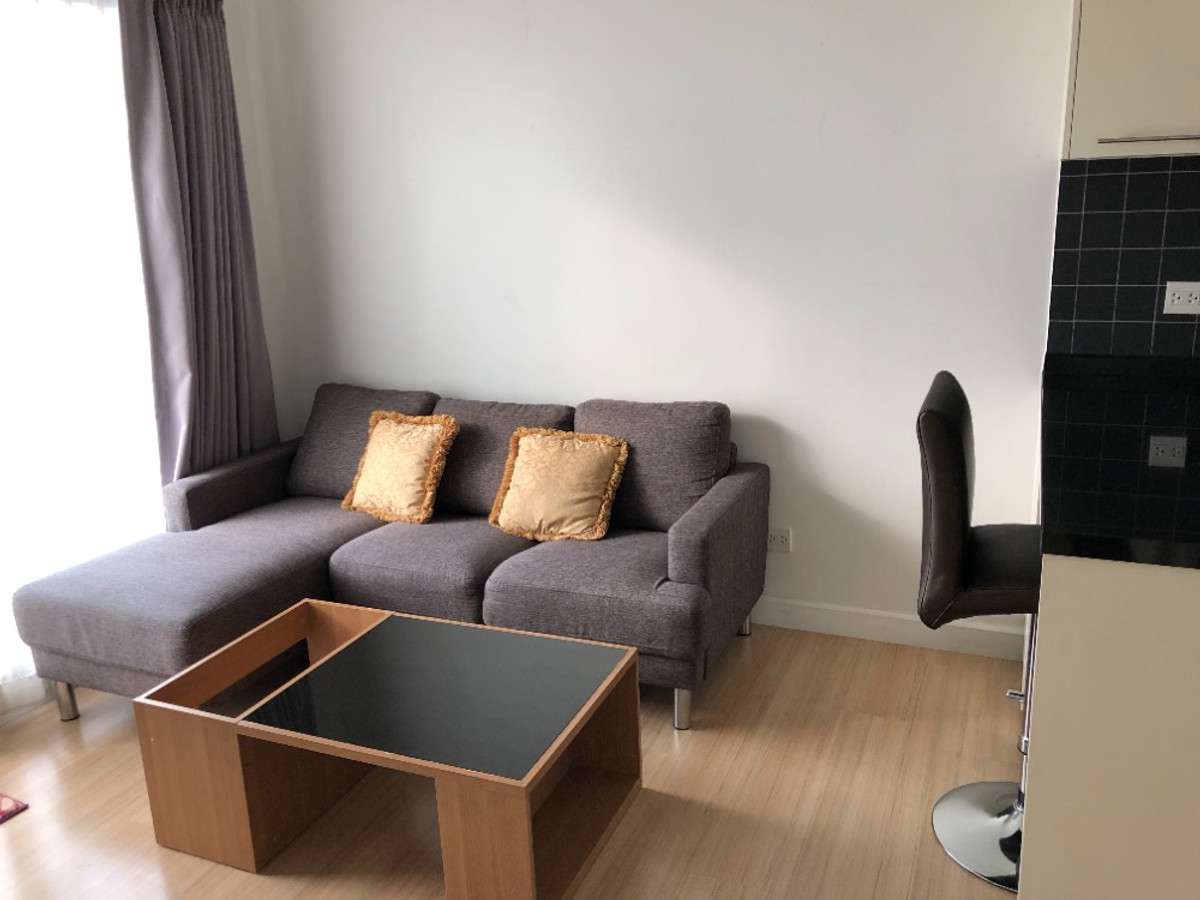 For RentCondoSathorn, Narathiwat : 🔥🔥 For rent The Seed Mingle Sathorn-Suanplu 🔥🔥 🛏 1 bedroom, 1 bathroom 📐 Size 43 sq m.