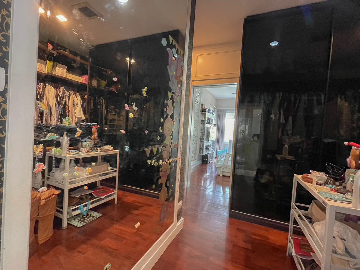 For SaleHouseNawamin, Ramindra : Grand Bangkok Boulevard Ratchada - Ramindra / 5 bedrooms (For Sale), Grand Bangkok Boulevard Ratchada - Ramindra / 5 Bedrooms (FOR SALE) MNT051