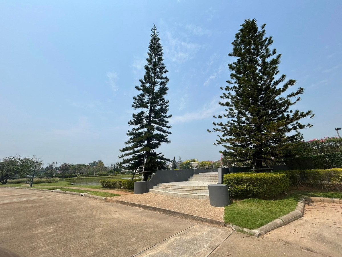 ขายบ้านเชียงราย :  บ้านเดี่ยวเชียงรายGolden Village เชียงราย  ขาย 6.5 ลบ.หรือให้เช่า  เพียง 27,000 บาท/เดือน เท่านั้น